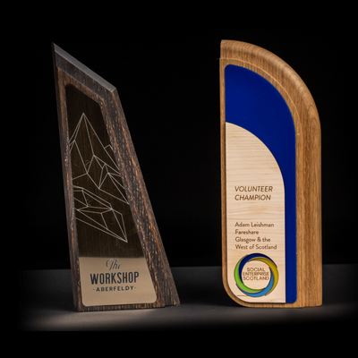 Oak Curved Trophy