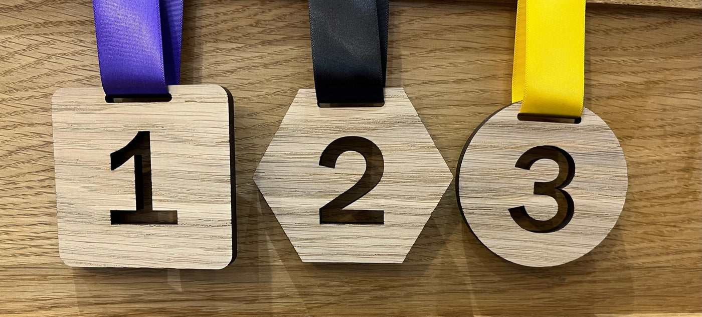 Oak veneer Eco Place Medals